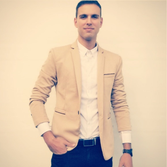 🇨🇺👓Meet your Posher, Julian - Picture 2 of 3